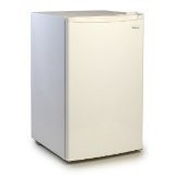 Magic Chef 4.4 Cu Ft Refrigerator White MCBR445W2