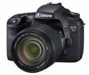Canon EOS 7D Digital Camera with 18-200mm lens